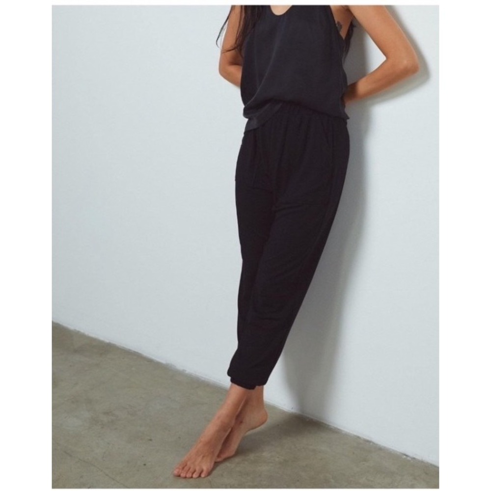 Lunya Soft Draped Jogger Black Relaxed Drop Crotch Lounge Pants Small‎ - Picture 3 of 6